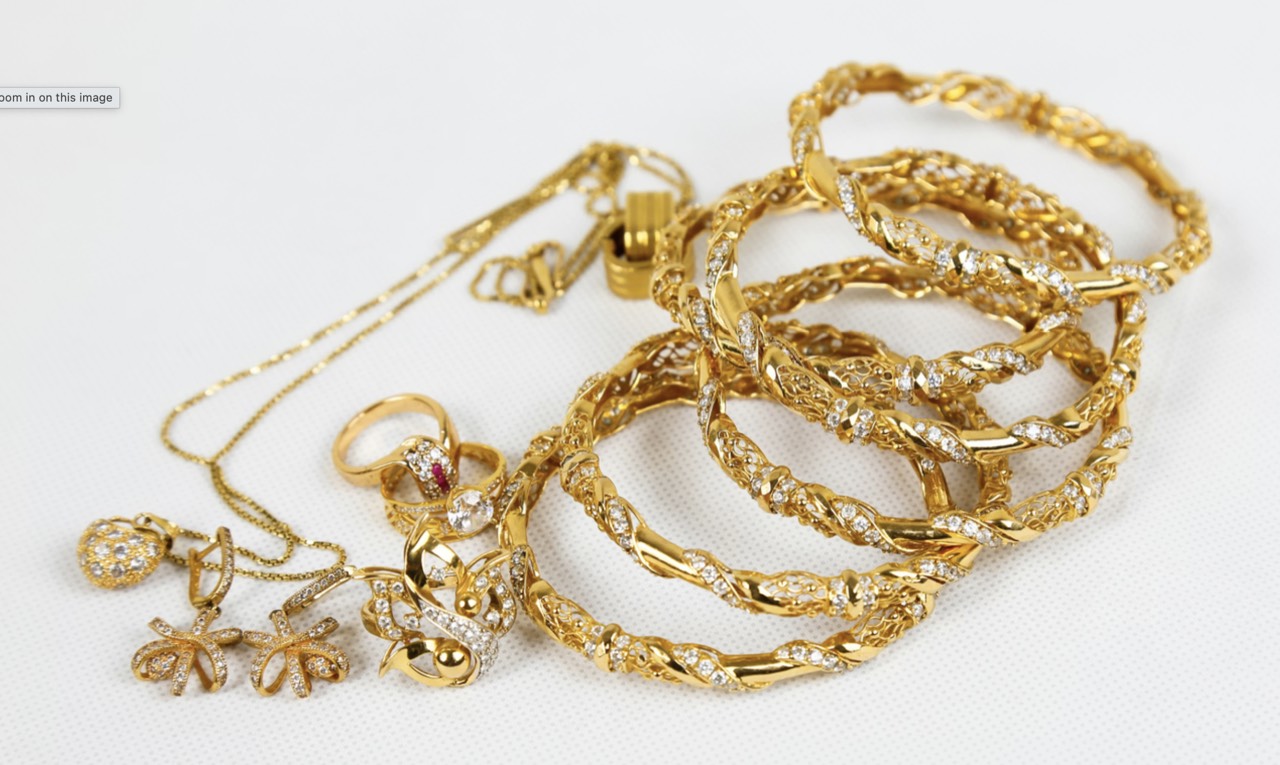Gold jewelry